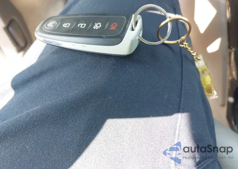 2014 Ford Escape Titanium z USA, uszkodzony, nr VIN 1FMCU0J97EUB49449